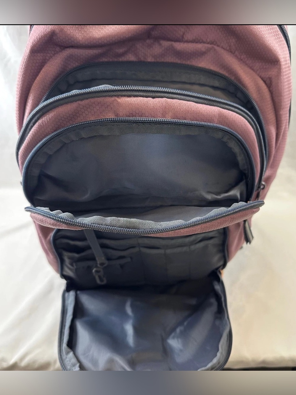 Adidas Prime VI Backpack in Wonder Orchid Purple w/Rose Gold Accents, GUC - Picture 5 of 12